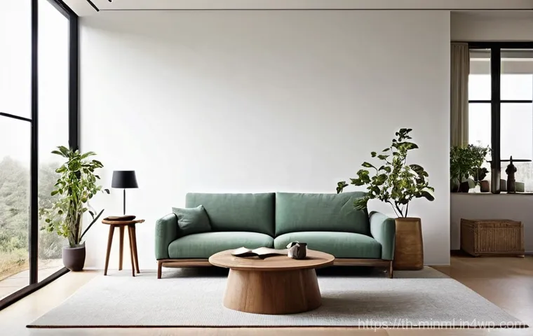 미니멀리즘 경제학과 자원의 효율적 사용 - **Prompt: Intentional Spending and Quality Selection**
    "A warm, inviting image depicting a perso...